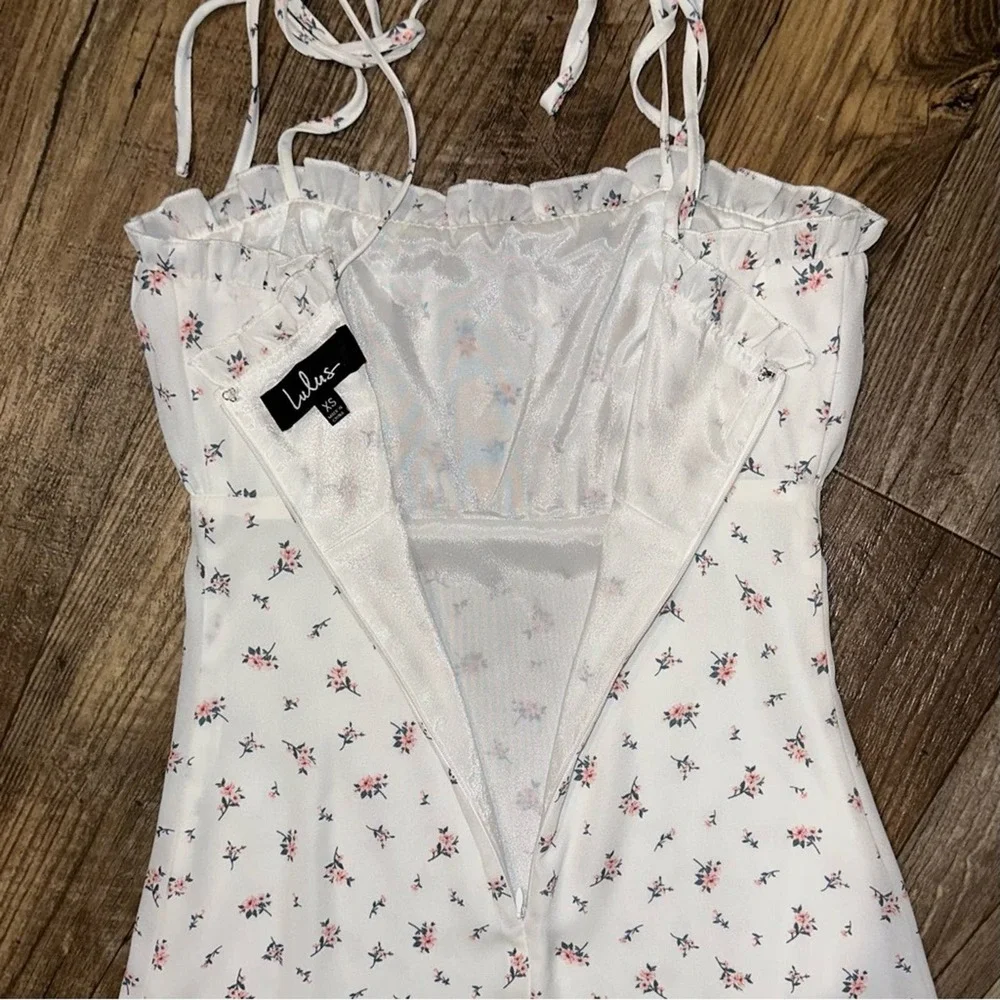 SOLD 💕Lulu’s Be A Wildflower Tie Strap Floral Mini Dress - Picture 13 of 16